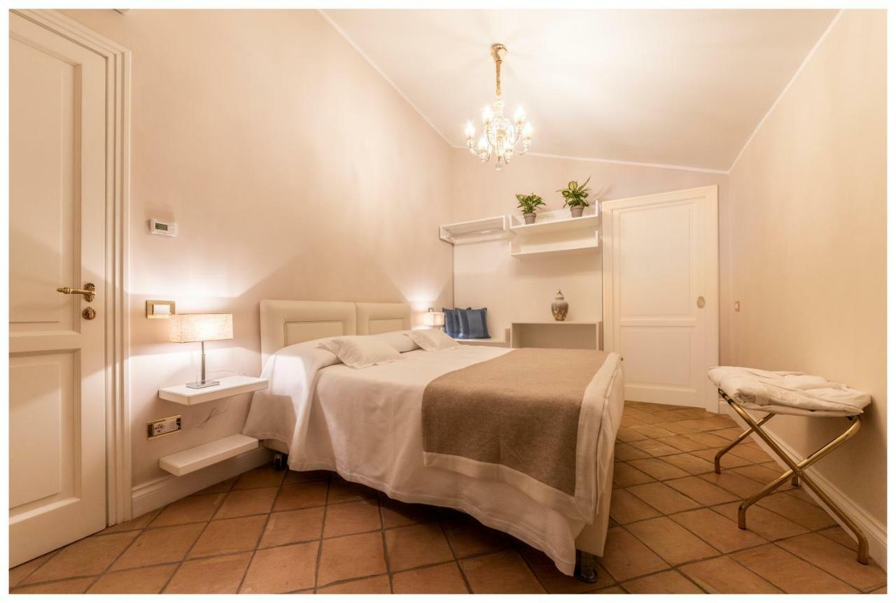 Boutique - Lodge&Suites Crotone Extérieur photo