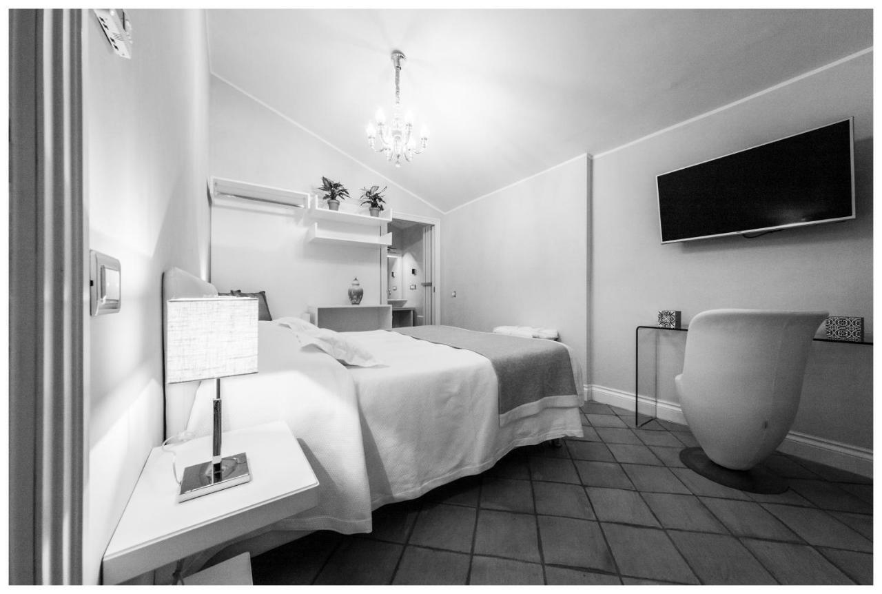 Boutique - Lodge&Suites Crotone Extérieur photo
